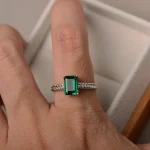 Chowtushkoni Dyuti Women's Ring - Image 2